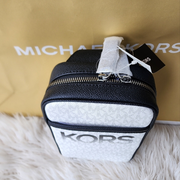 🎁Crossbody bag Michael Kors original brand new with tag - Picture 7 of 8